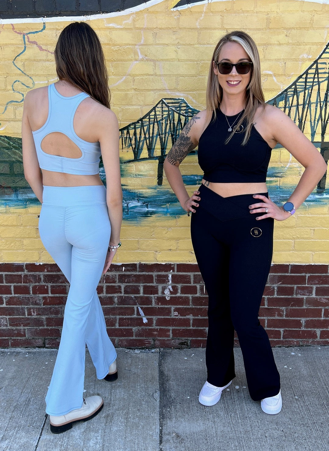 Mock Neck Top & V Waist Leggings